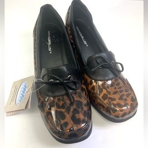 Wanderlust- New with‎ tags- Animal print shoes, Size: 10W